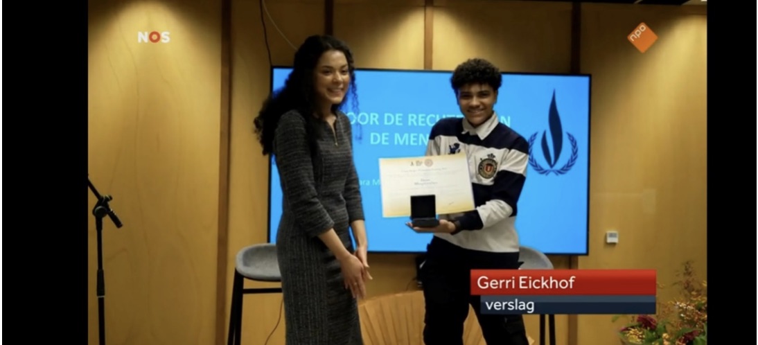 Uitreiking aan Jason Bhugwandass